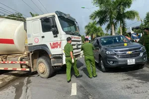 Người chặn xe bê tông gây hư hỏng công trình bị phạt tù