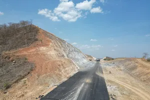 Phải đưa cao tốc Phan Thiết-Dầu Giây vào sử dụng trước 30-4