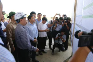 'Ngày 30-4 phải hoàn thành cao tốc Phan Thiết-Dầu Giây'