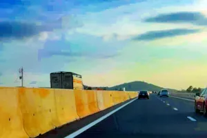 Thêm 1 tài xế chạy ngược chiều trên cao tốc Phan Thiết-Dầu Giây bị phạt 