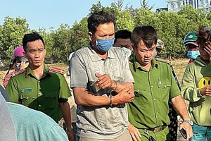 Truy tố người ghen với vợ cũ, bỏ thuốc trừ sâu xuống hồ tôm của “tình địch”