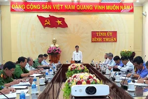 Bình Thuận: Loại bỏ tư tưởng cán bộ, công chức làm việc cầm chừng, phòng thủ