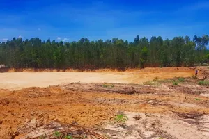 Một điểm khai thác khoáng sản trái phép tại Sơn Mỹ, Hàm Tân