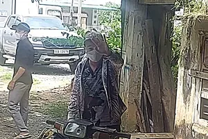 Xác định người đi cùng phụ huynh tấn công thầy giáo trọng thương