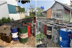 Phát hiện điểm tập kết 22.000 lít nhớt thải chuẩn bị đưa đi tiêu thụ