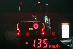 CSGT kiểm tra tốc độ 24/24 trên các tuyến cao tốc cho phép 90km/h