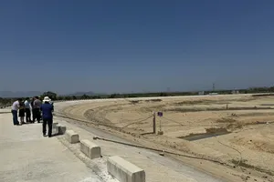 Bình Thuận: Nhiều sông, suối cạn nước, hơn 75.000 người thiếu nước sinh hoạt 