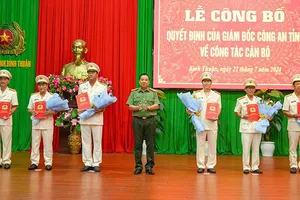 Công an tỉnh Bình Thuận điều động 6 sĩ quan nhận nhiệm vụ mới
