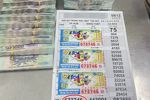 Nhiều người dân Bình Thuận tiếp tục trúng 52 vé giải an ủi xổ số kiến thiết