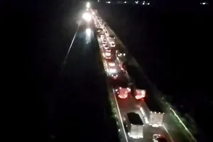 2 tai nạn liên hoàn giữa 9 ô tô, cao tốc Phan Thiết-Dầu Giây ùn tắc kéo dài 