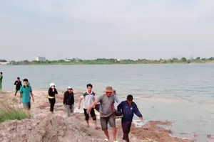 Cảnh sát tìm thấy thi thể nam sinh lớp 11 tử vong sau 1 giờ lặn tìm