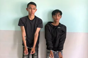 Mẹ con người phụ nữ bị cướp 2 lần trên 1 đoạn đường trong đêm