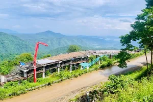 Quốc lộ 28B phải hoàn thành trước khi sân bay Liên Khương đóng cửa