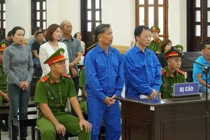 Tú "ác" khai thác cát trái phép rồi 5 lần bỏ tiền chạy án