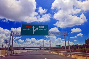 Cao tốc Vĩnh Hảo - Phan Thiết có kịp thu phí trước ngày 31-12?
