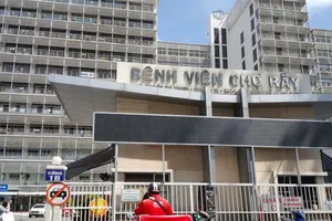 Điều tra vụ nam thanh niên 17 tuổi bị chém đứt lìa bàn tay