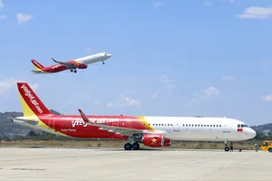 Quốc lộ 28B liệu có kịp 'giải cứu' sân bay Liên Khương?