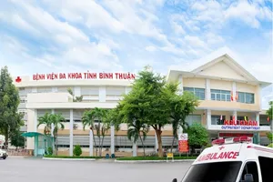 Hi hữu: Quăng dây câu cá, người đàn ông bị điện giật bỏng nặng toàn thân