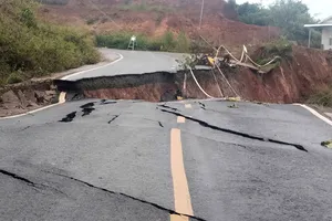 Cục Đường bộ yêu cầu tập trung sẵn sàng ứng phó với kịch bản xấu nhất