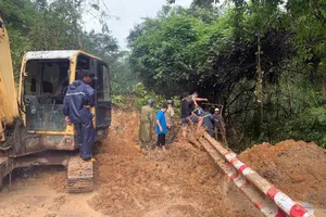 3 lần băng rừng trong đêm vượt đèo Gia Bắc của đội cứu hộ nghiệp dư