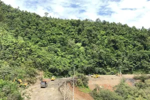 Công an đang giải mã những bí ẩn trong vụ TNGT do đá rơi trên đèo Đại Ninh