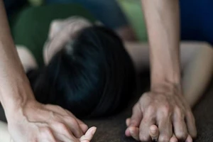 Tìm người cung cấp thông tin về thanh niên nghi có hành vi dâm ô