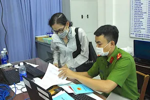 Đăng ký thường trú cho con vào nhà bạn thân được không?