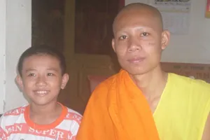 Thầy thuốc rắn kỳ bí ở Tri Tôn 