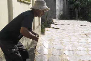 Bánh tráng Mỹ Lồng, bánh phồng Sơn Đốc