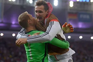 Sau Lahm, Miroslav Klose cũng chính thức tuyên bố giải nghệ