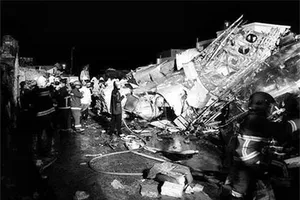 Máy bay rơi ở Đài Loan, 47 người chết