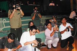 Báo chí tác nghiệp tại tòa - Bài cuối: Chỉ cần một trong hai loại giấy