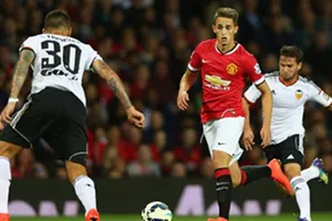 Man United bỏ trống 4 số áo "hot": Chờ Rojo, Vidal, Di Maria và Blind?
