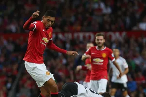 Man Utd đón thêm… bệnh binh