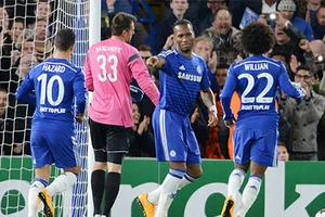  Drogba khai hỏa, Chelsea đại thắng 6-0