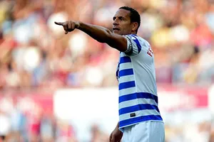 Cựu cầu thủ M.U tuyên bố giã từ sự nghiệp vào cuối mùa