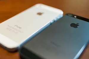 iPhone 5, 5S xách tay tiếp tục giảm giá ở Việt Nam