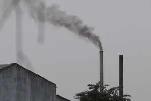 Tái chế kim loại, cao su đầu độc cả một vùng