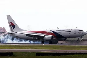 Một chiếc máy bay Malaysia Airlines buộc phải quay trở lại nơi xuất phát