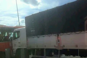 Xe mất thắng tông hàng loạt ôtô tại cao tốc Long Thành - Dầu Giây