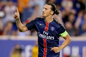 Ibrahimovic nói gì về M.U và HLV Louis Van Gaal