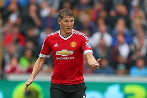 Sốc với số tiền M.U mua Bastian Schweinsteiger