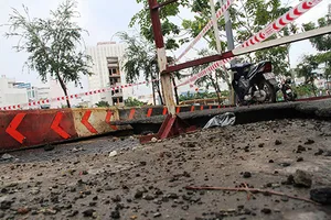 Hố ga phát nổ, người dân phát hoảng