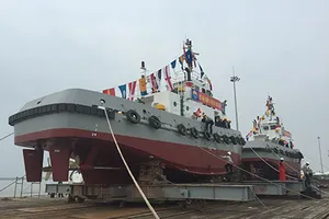 Hạ thủy 2 tàu kéo lai dắt hiện đại của Quân chủng Hải quân