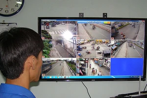 Gắn camera giám sát người quăng rác và hút chích