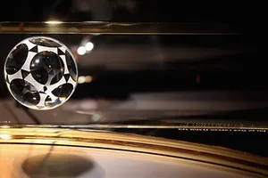 Top 10 bàn thắng đẹp nhất năm: Messi solo qua bốn cầu thủ ghi bàn