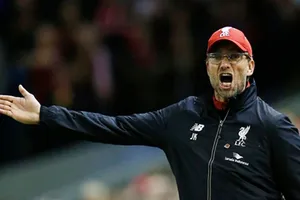 Klopp: 'Tôi cảm thấy tệ hại và cô đơn'