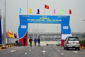 Cận cảnh hầm chui Thanh Xuân và Trung Hòa trước ngày thông xe