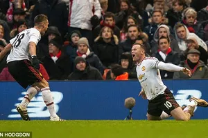 Rooney tỏa sáng, Man United đả bại Liverpool