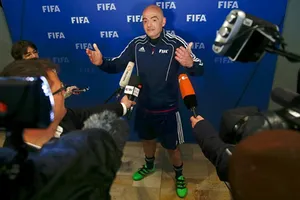 Tân chủ tịch FIFA săn tìm người tài